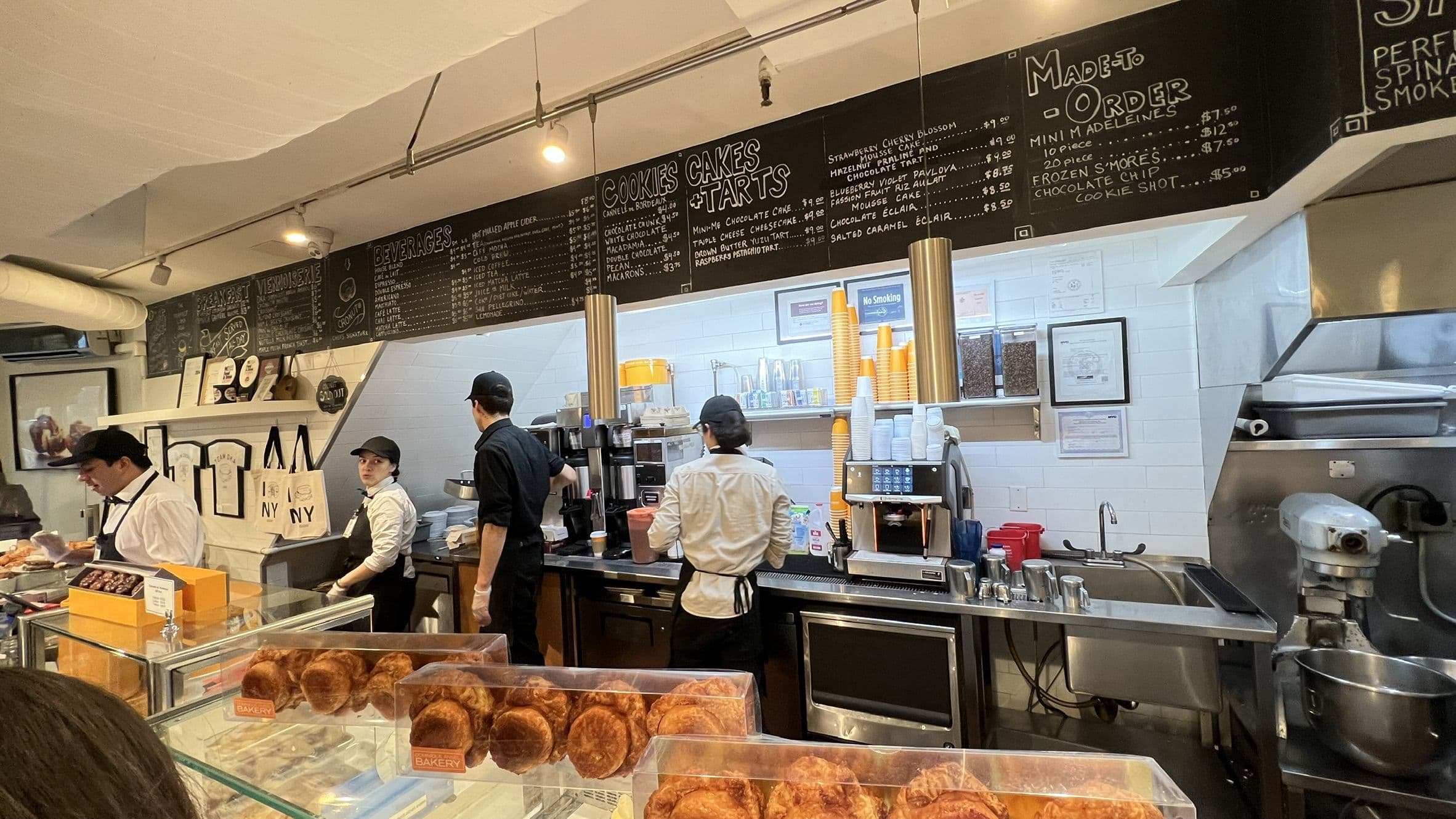 뉴욕에서 디저트를 기다린다는 것- Dominique Ansel Bakery