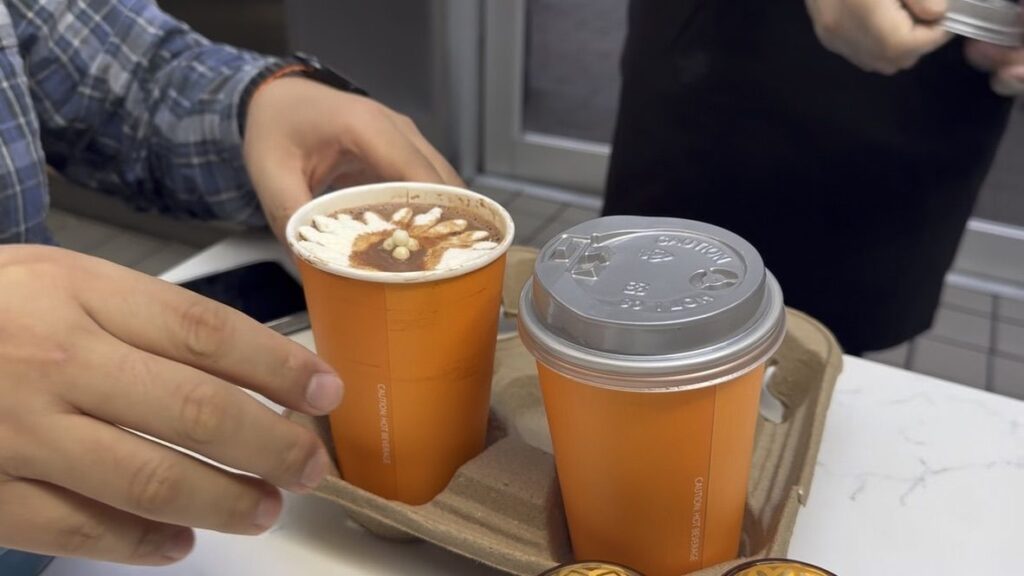 뉴욕에서 디저트를 기다린다는 것- Dominique Ansel Bakery