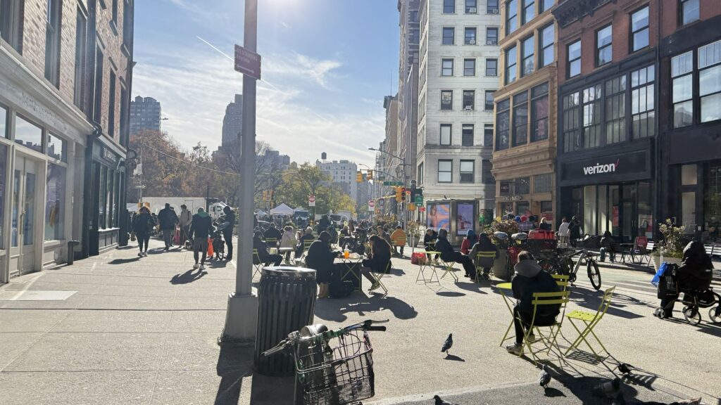 [Spring in New York] 브로드웨이의 도보 산책 (II): 23가에서 하우스턴까지, 역사와 예술이 흐르는 보헤미안의 맥박