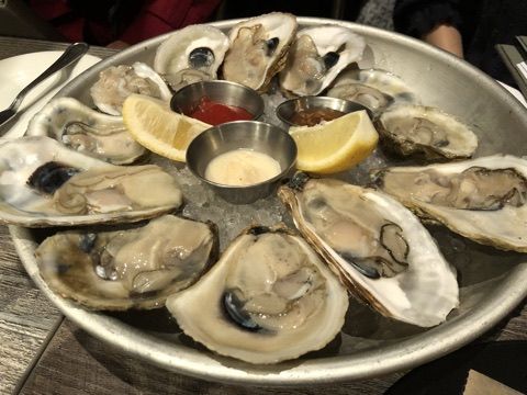 마천루 아래서 만나는 햄튼의 파도: 사카포낙(Sagaponack)의 해안가 서사