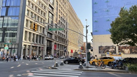 [Spring in New York] 브로드웨이의 도보 산책 (II): 23가에서 하우스턴까지, 역사와 예술이 흐르는 보헤미안의 맥박