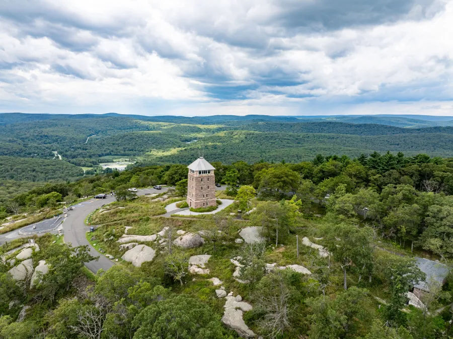 베어 마운틴(Bear Mountain)이 선사하는 봄의 서사시