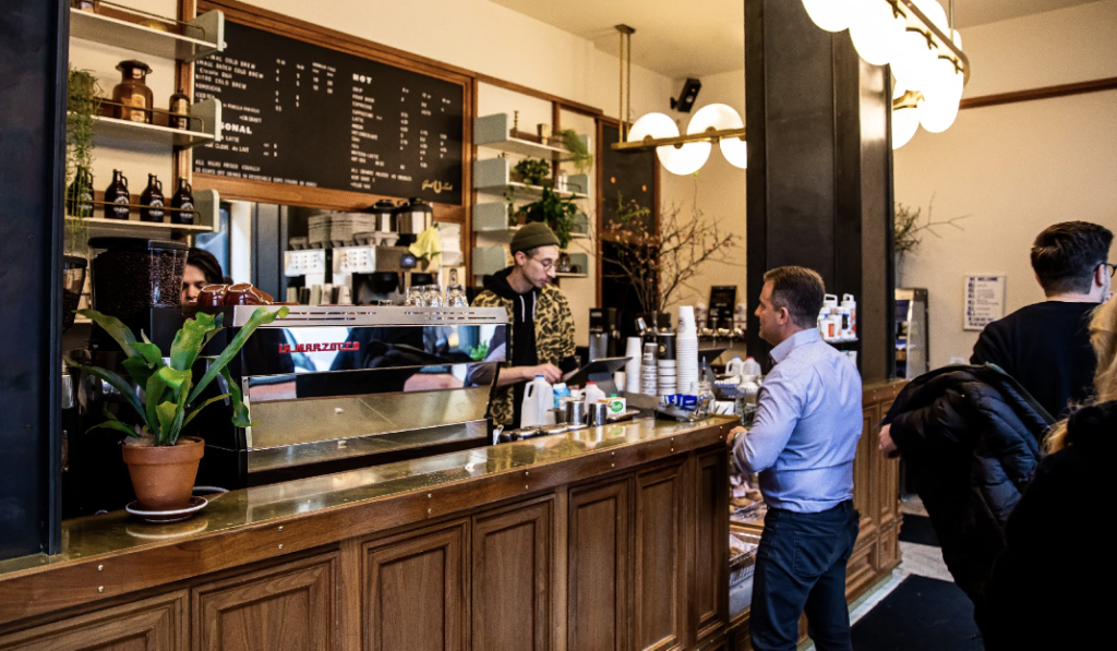 포틀랜드의 영혼을 뉴욕에 심다: 스텀프타운 커피가 설계한 제3의 물결