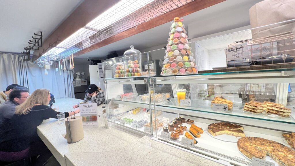 천 개의 잎사귀가 빚어낸 뉴욕의 우아한 휴지기- Mille-feuille Bakery & Café